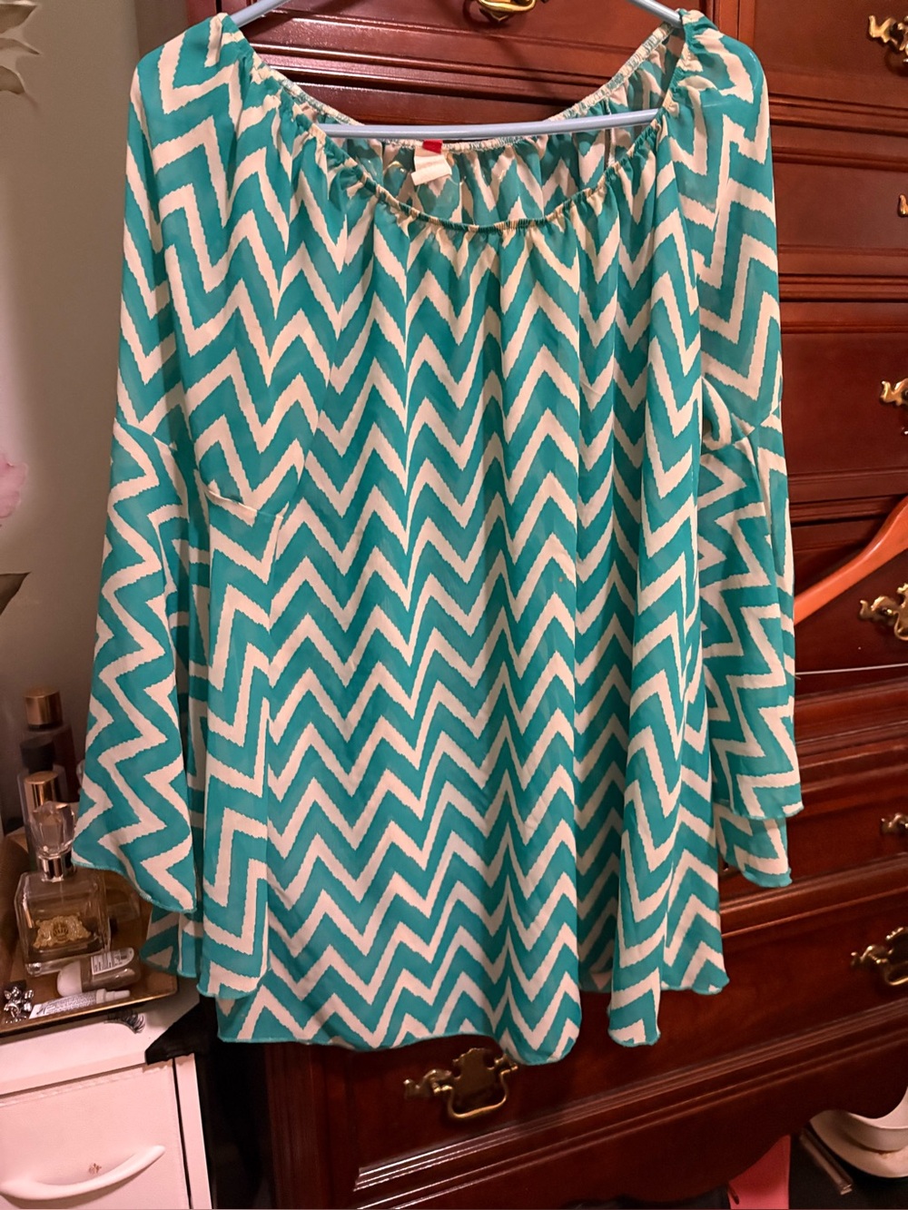 Women’s Teal & White Zigzag Peasant Blouse Sz Medium
